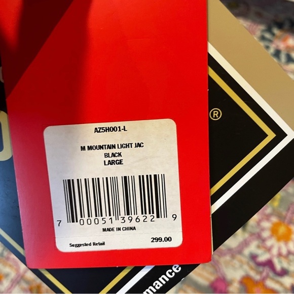 North Face goretex mountain jacket 2009 - Picture 3 of 7